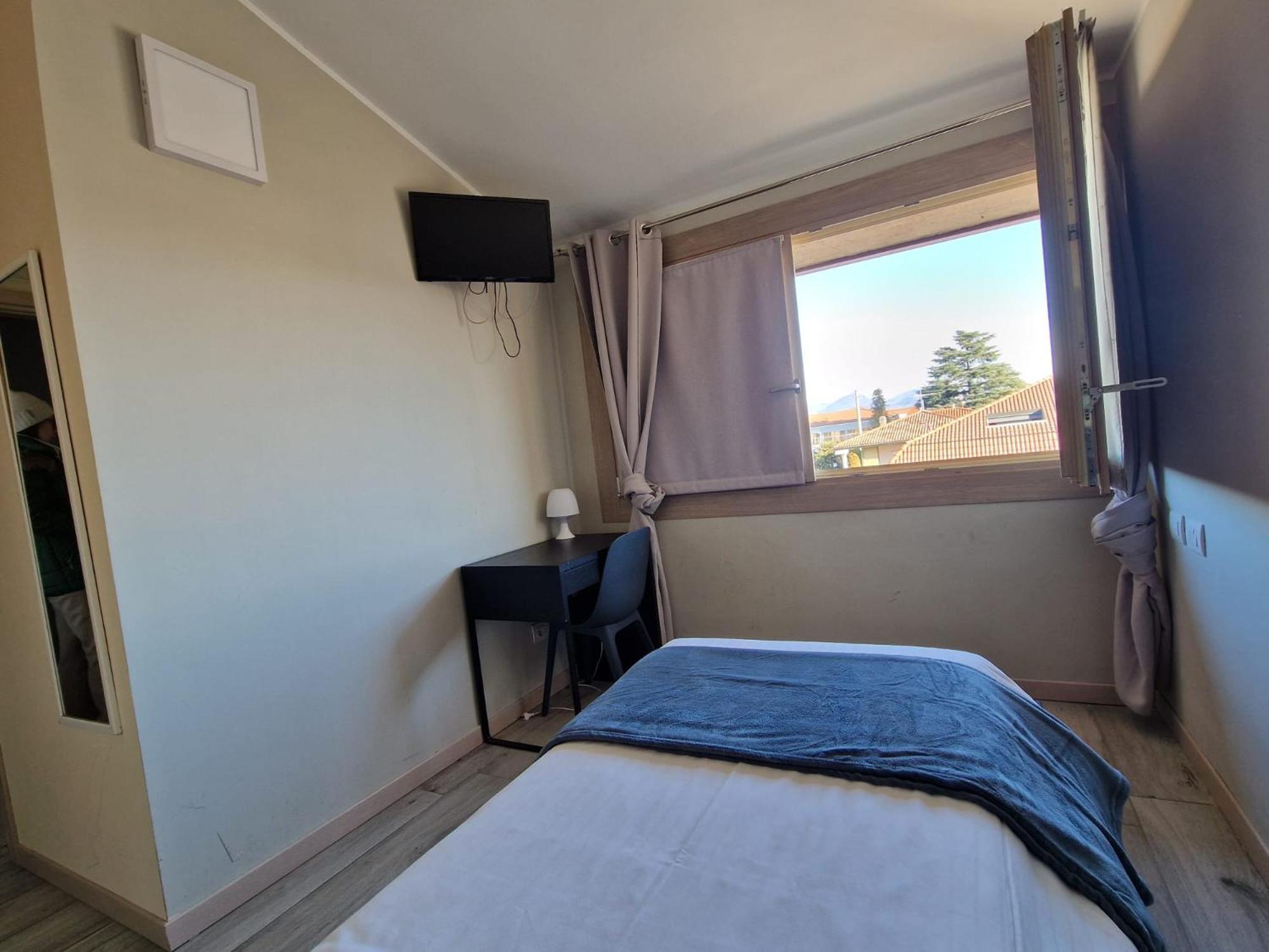Bgy Airport House Grassobbio Hotel Стая снимка