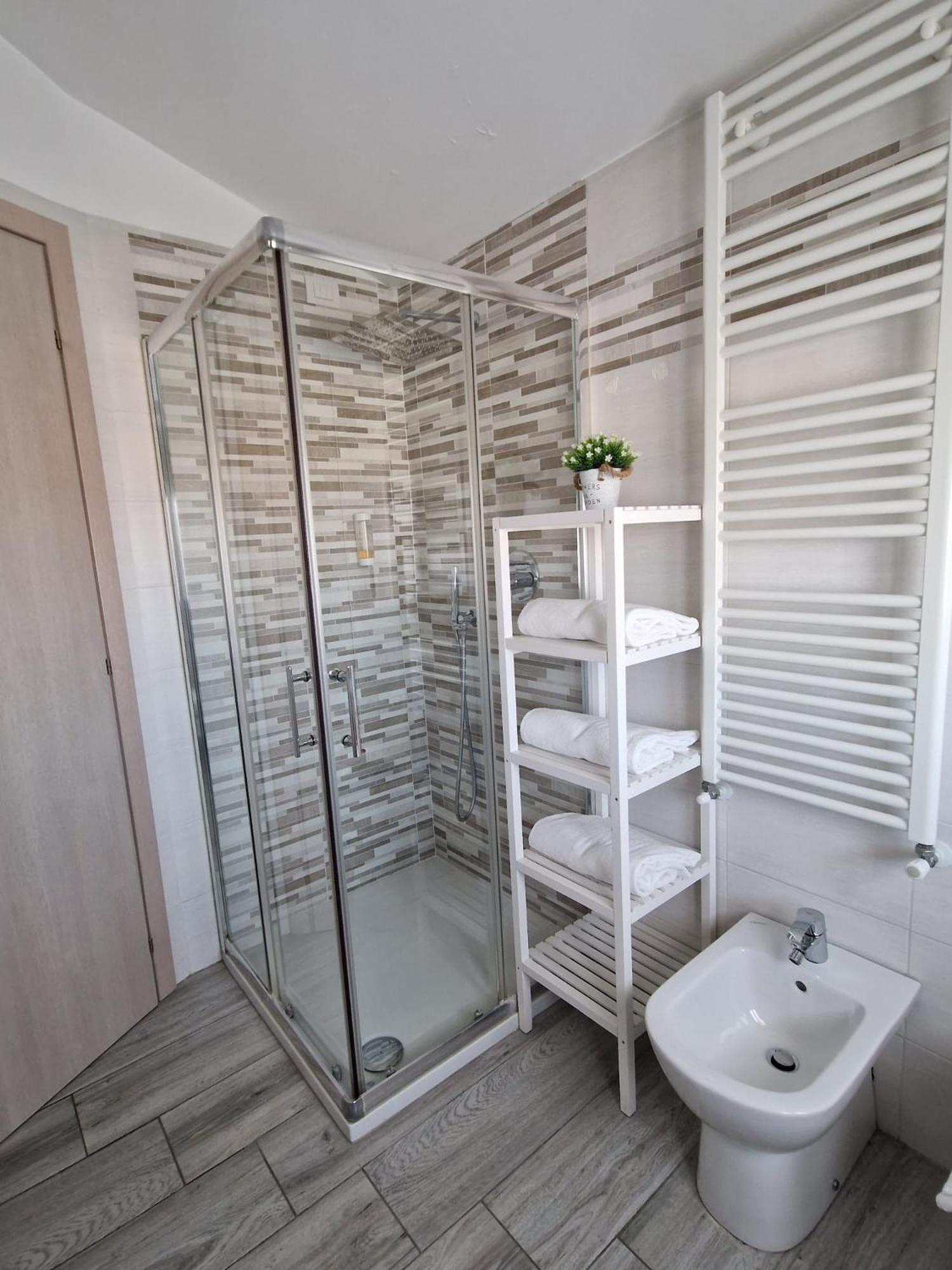 Bgy Airport House Grassobbio Hotel Стая снимка